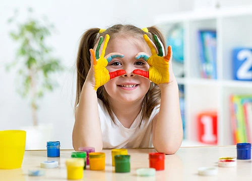 Đăng ký tư vấn tuyển sinh cho bé